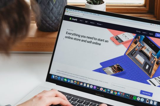 eCommerce-2-1-scaled.jpg